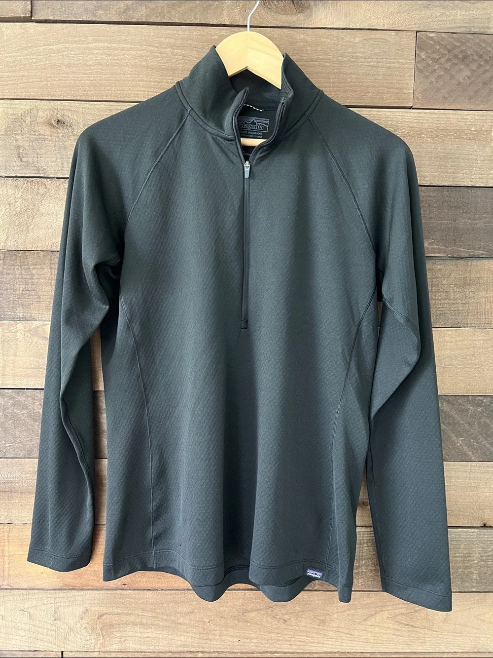 Patagonia Women's Capilene Midweight Zip-Neck Pullover in Black Size Large - Picture 2 of 8